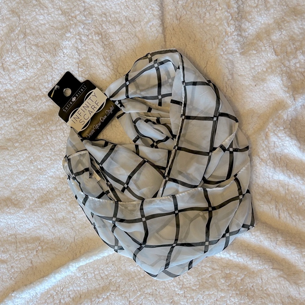 OS - Infinite Scarf